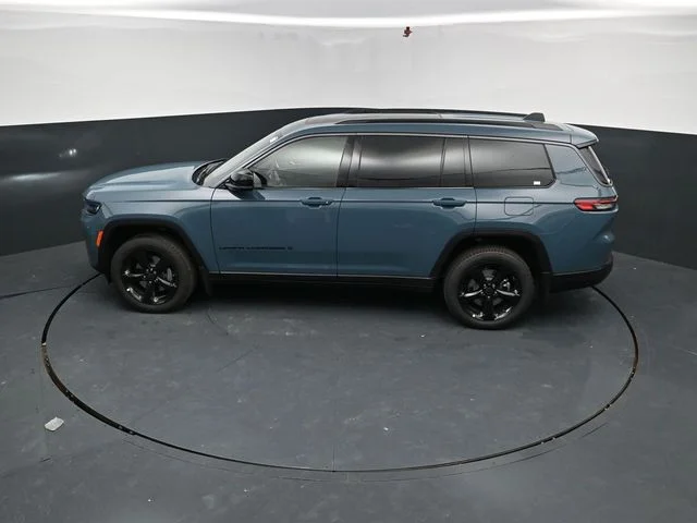 Nuevos JEEP GRAND CHEROKEE L à Estados chez autogozo