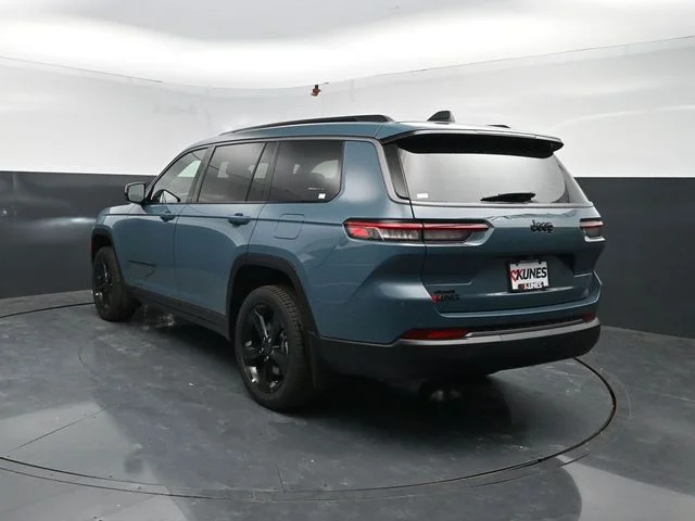 Nuevos JEEP GRAND CHEROKEE L à Estados chez autogozo