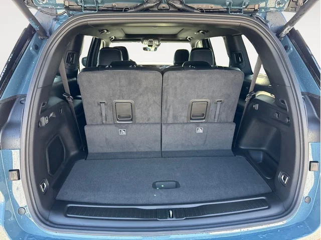 Nuevos JEEP GRAND CHEROKEE L à Estados chez autogozo