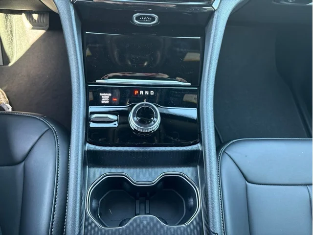 Nuevos JEEP GRAND CHEROKEE L à Estados chez autogozo
