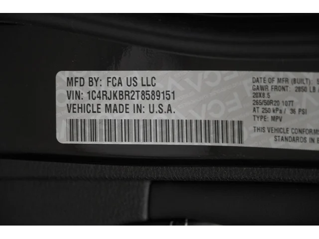 Nuevos JEEP GRAND CHEROKEE L à Estados chez autogozo