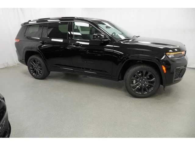 Nuevos JEEP GRAND CHEROKEE L à Estados chez autogozo