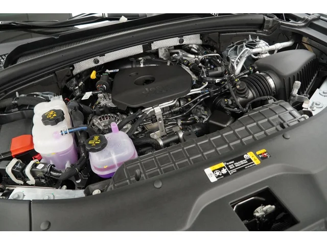Nuevos JEEP GRAND CHEROKEE L à Estados chez autogozo