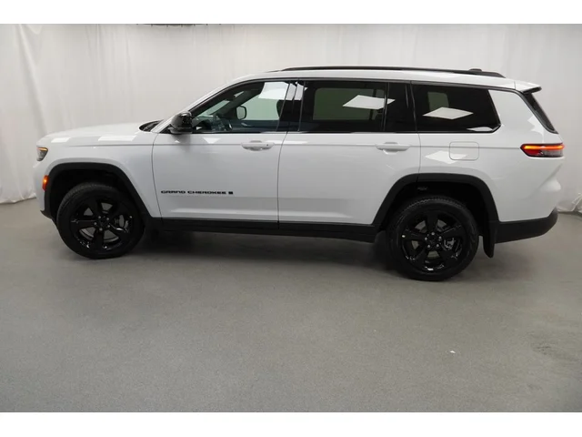 Nuevos JEEP GRAND CHEROKEE L à Estados chez autogozo