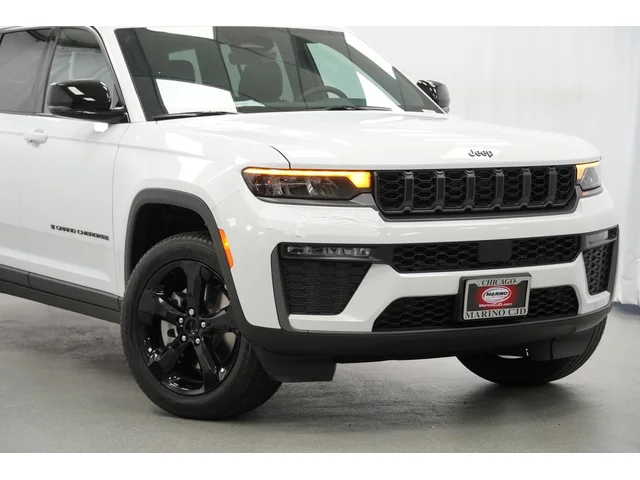 Nuevos JEEP GRAND CHEROKEE L à Estados chez autogozo