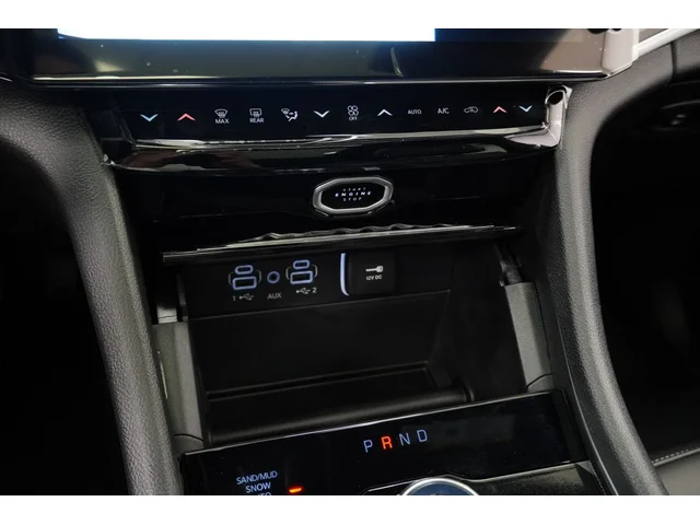 Nuevos JEEP GRAND CHEROKEE L à Estados chez autogozo
