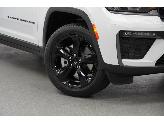 Nuevos JEEP GRAND CHEROKEE L à Estados chez autogozo