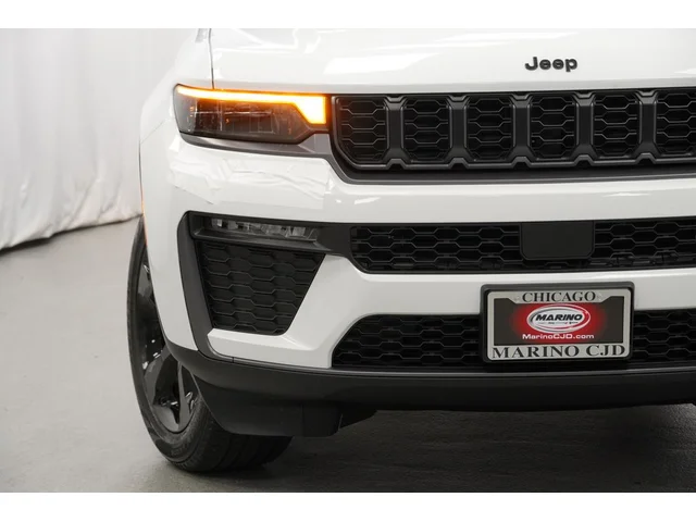 Nuevos JEEP GRAND CHEROKEE L à Estados chez autogozo