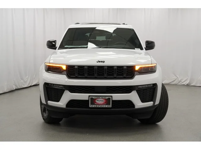 Nuevos JEEP GRAND CHEROKEE L à Estados chez autogozo
