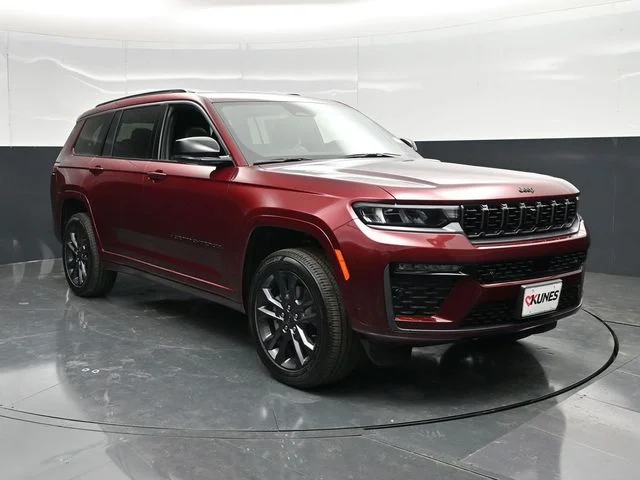 Nuevos JEEP GRAND CHEROKEE L à Estados chez autogozo