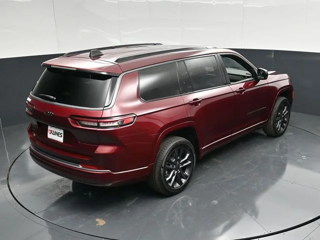 Nuevos JEEP GRAND CHEROKEE L à Estados chez autogozo