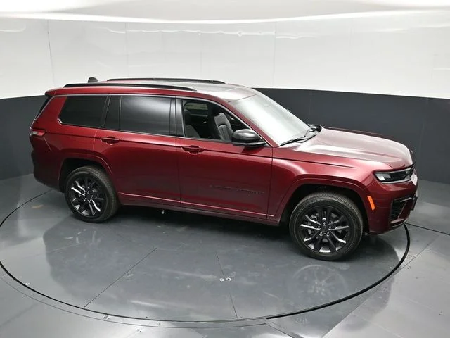 Nuevos JEEP GRAND CHEROKEE L à Estados chez autogozo