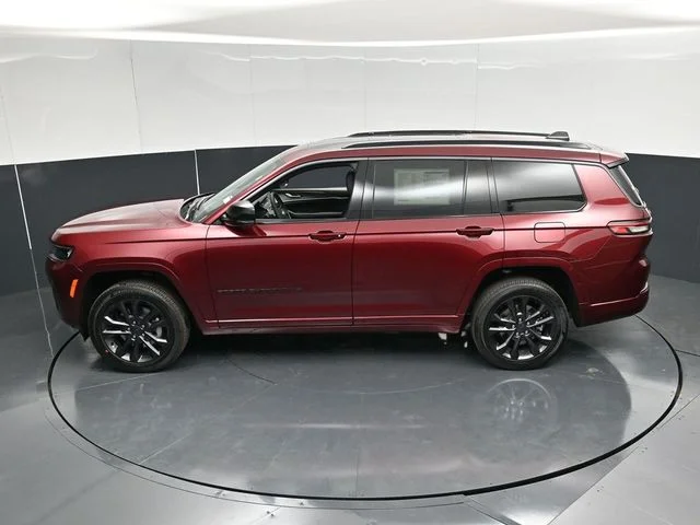Nuevos JEEP GRAND CHEROKEE L à Estados chez autogozo