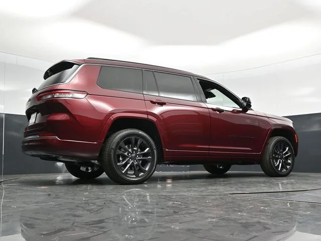 Nuevos JEEP GRAND CHEROKEE L à Estados chez autogozo