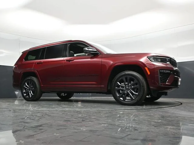 Nuevos JEEP GRAND CHEROKEE L à Estados chez autogozo