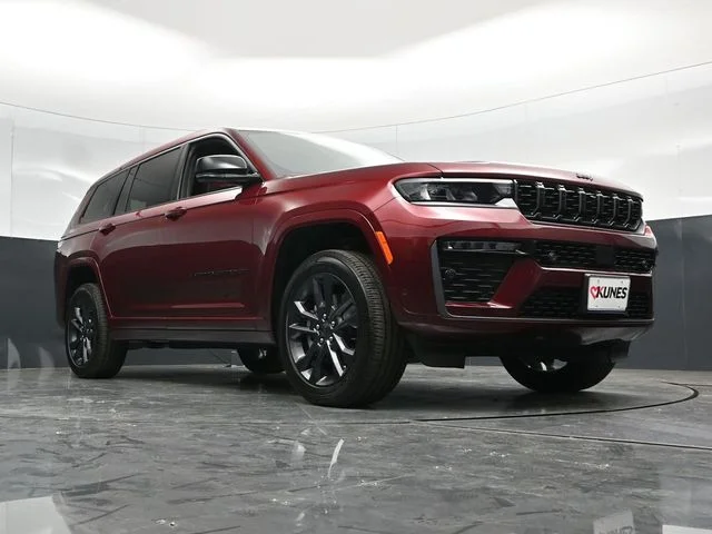 Nuevos JEEP GRAND CHEROKEE L à Estados chez autogozo
