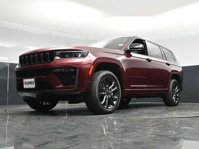 Nuevos JEEP GRAND CHEROKEE L à Estados chez autogozo