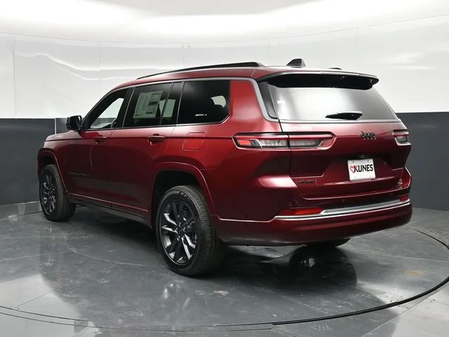 Nuevos JEEP GRAND CHEROKEE L à Estados chez autogozo