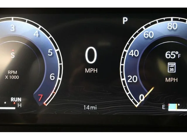 Nuevos JEEP GRAND CHEROKEE L à Estados chez autogozo