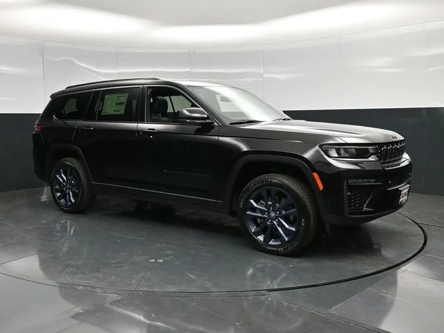 Nuevos JEEP GRAND CHEROKEE L à Estados chez autogozo