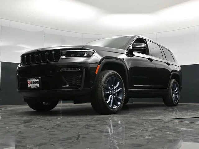Nuevos JEEP GRAND CHEROKEE L à Estados chez autogozo