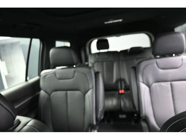 Nuevos JEEP GRAND CHEROKEE L à Estados chez autogozo