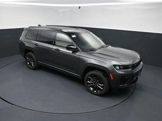 Nuevos JEEP GRAND CHEROKEE L à Estados chez autogozo