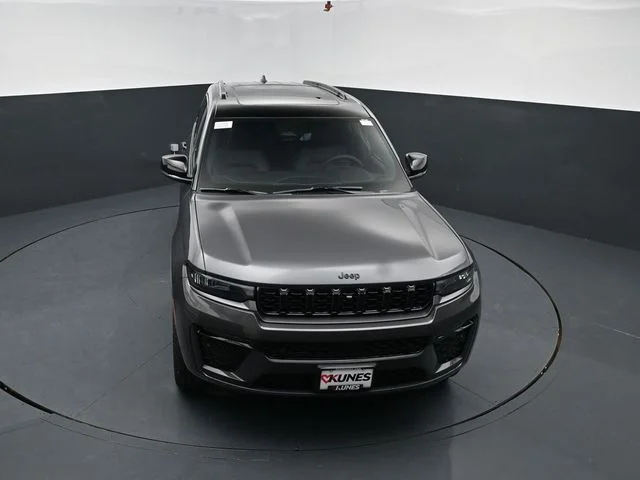 Nuevos JEEP GRAND CHEROKEE L à Estados chez autogozo