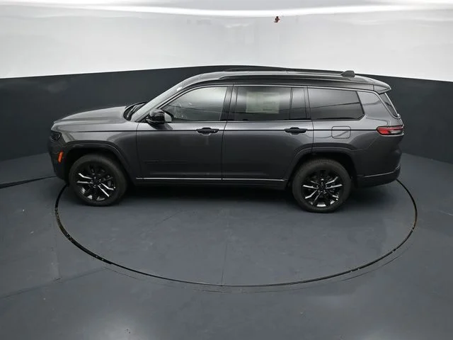 Nuevos JEEP GRAND CHEROKEE L à Estados chez autogozo