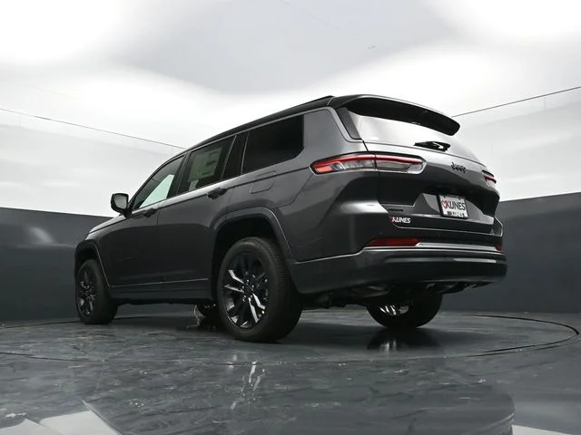 Nuevos JEEP GRAND CHEROKEE L à Estados chez autogozo