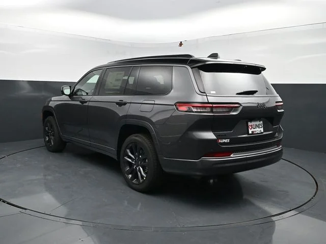 Nuevos JEEP GRAND CHEROKEE L à Estados chez autogozo
