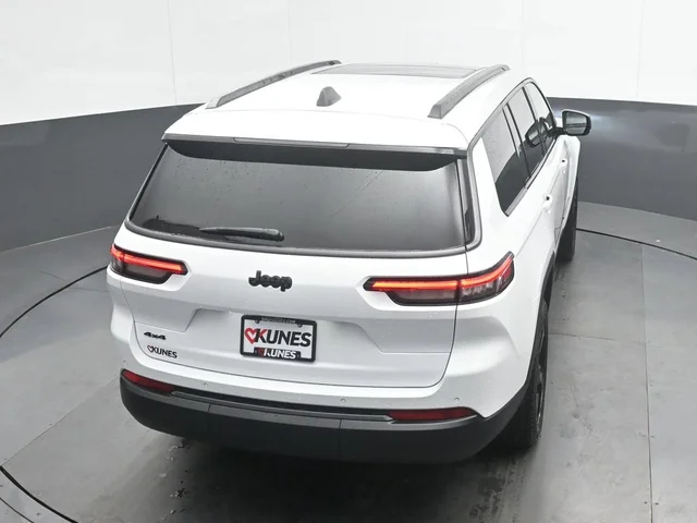 Nuevos JEEP GRAND CHEROKEE L à Estados chez autogozo