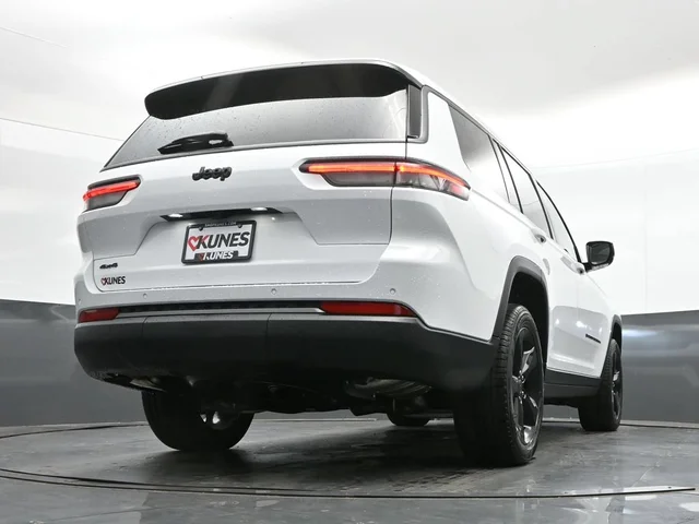 Nuevos JEEP GRAND CHEROKEE L à Estados chez autogozo