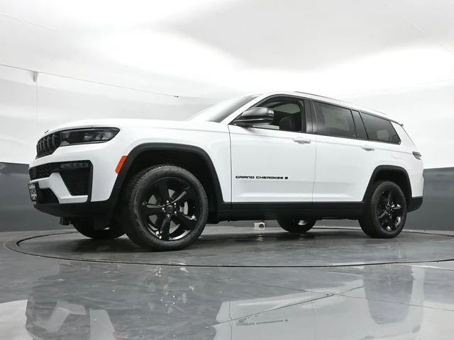 Nuevos JEEP GRAND CHEROKEE L à Estados chez autogozo