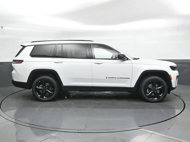 Nuevos JEEP GRAND CHEROKEE L à Estados chez autogozo