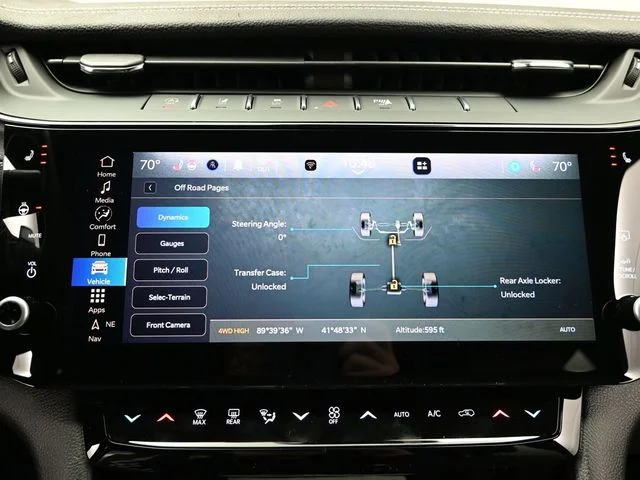 Nuevos JEEP GRAND CHEROKEE L à Estados chez autogozo