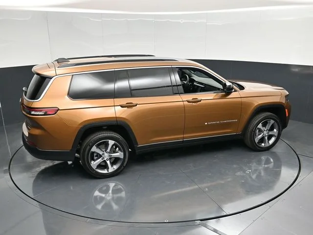 Nuevos JEEP GRAND CHEROKEE L à Estados chez autogozo