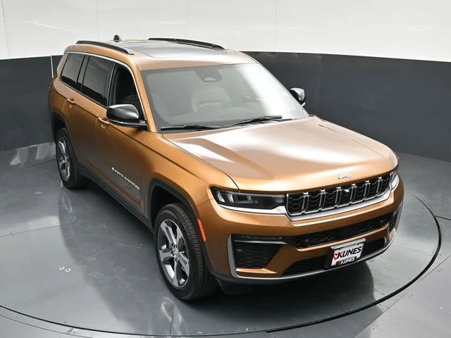 Nuevos JEEP GRAND CHEROKEE L à Estados chez autogozo