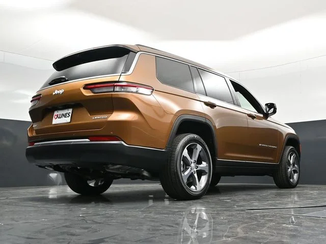 Nuevos JEEP GRAND CHEROKEE L à Estados chez autogozo