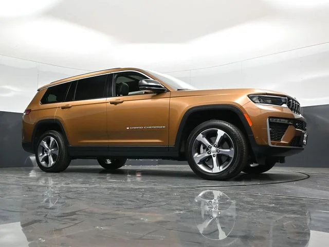 Nuevos JEEP GRAND CHEROKEE L à Estados chez autogozo