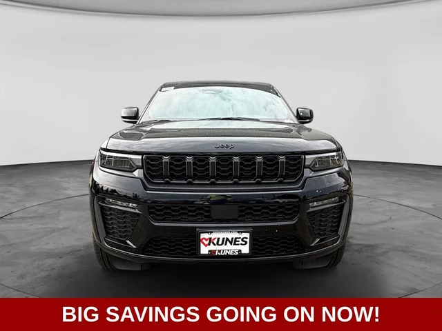 Nuevos JEEP GRAND CHEROKEE L à Estados chez autogozo