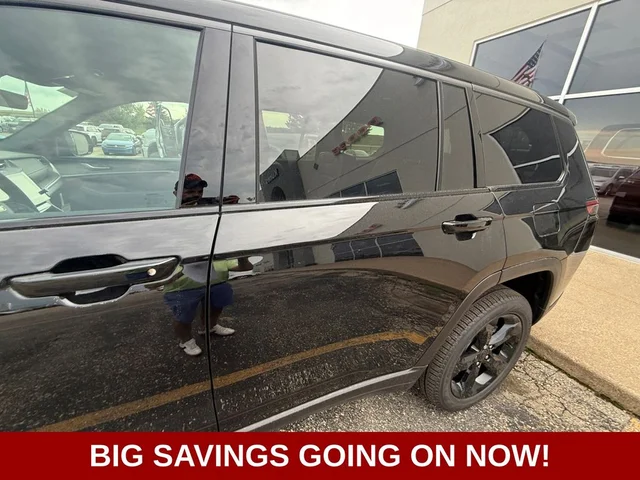 Nuevos JEEP GRAND CHEROKEE L à Estados chez autogozo