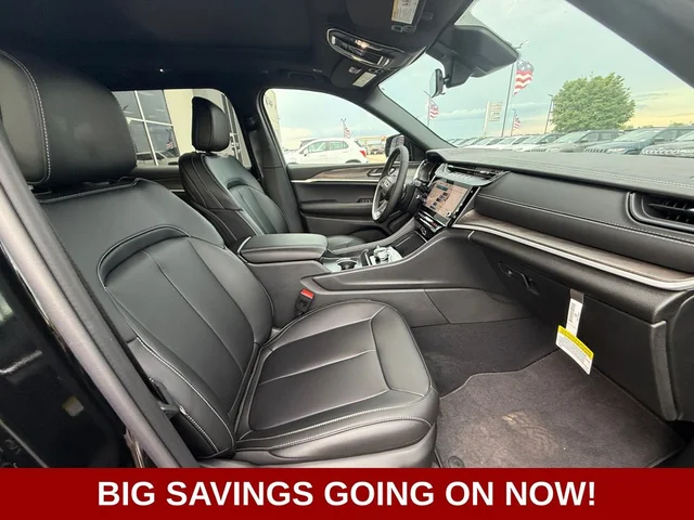 Nuevos JEEP GRAND CHEROKEE L à Estados chez autogozo