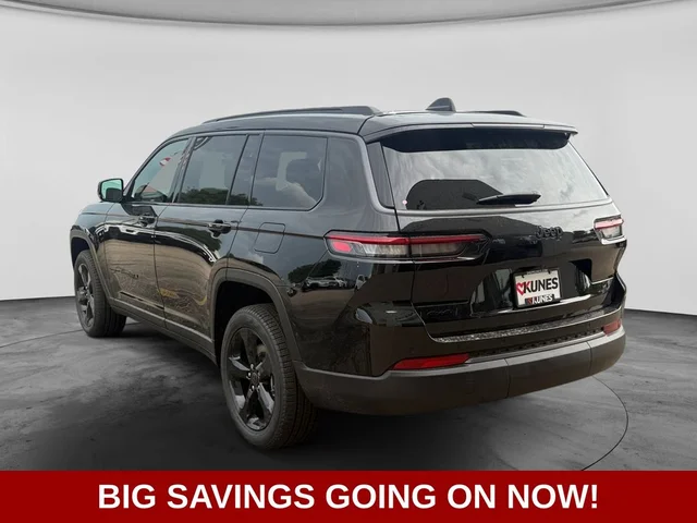 Nuevos JEEP GRAND CHEROKEE L à Estados chez autogozo