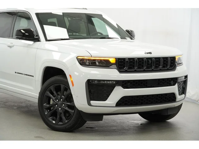 Nuevos JEEP GRAND CHEROKEE L à Estados chez autogozo