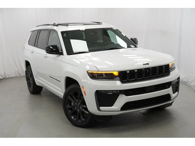 Nuevos JEEP GRAND CHEROKEE L à Estados chez autogozo