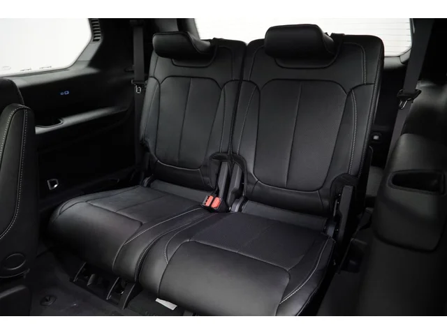 Nuevos JEEP GRAND CHEROKEE L à Estados chez autogozo