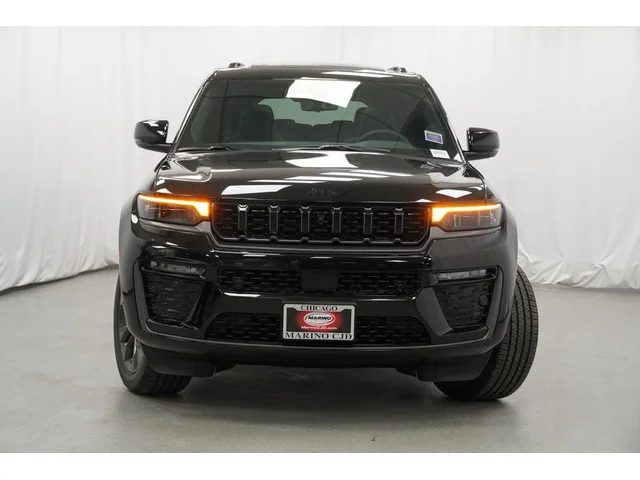 Nuevos JEEP GRAND CHEROKEE L à Estados chez autogozo