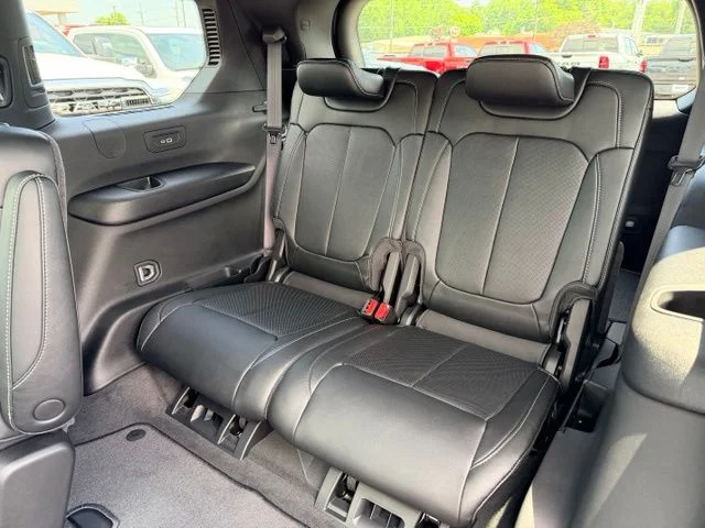Nuevos JEEP GRAND CHEROKEE L à Estados chez autogozo