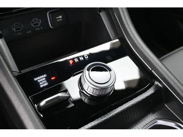 Nuevos JEEP GRAND CHEROKEE L à Estados chez autogozo